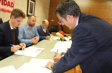 juan ayto